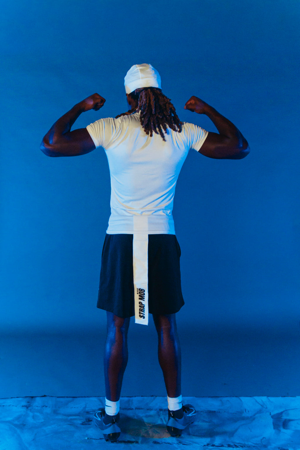 White SM Streamer Towel